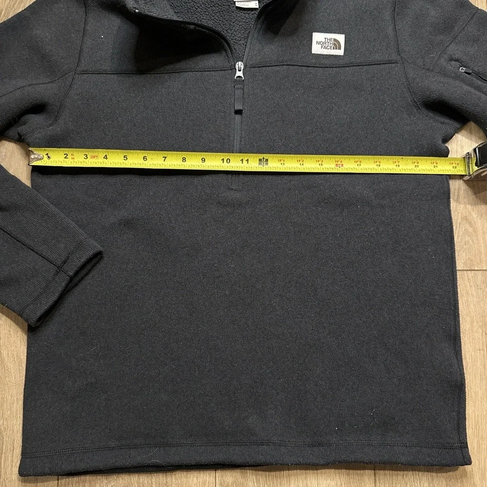 THE NORTH FACE Fleece Lined Pullover Sweatshirt Men's Size Medium 1/2 Zip Black‎